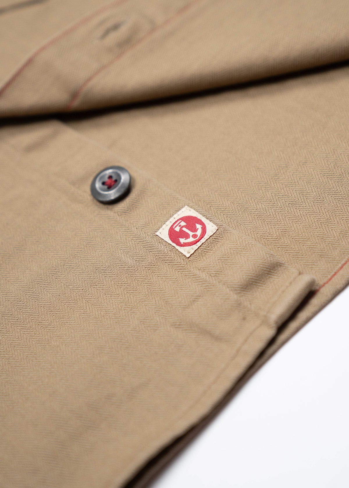 Major Shirt - Iron & Resin