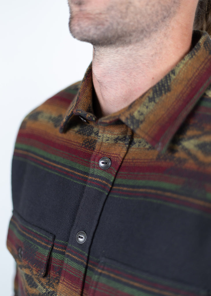 Iron & Resin Klamath Flannel Shirt - Jacquard Flannel Macro Details