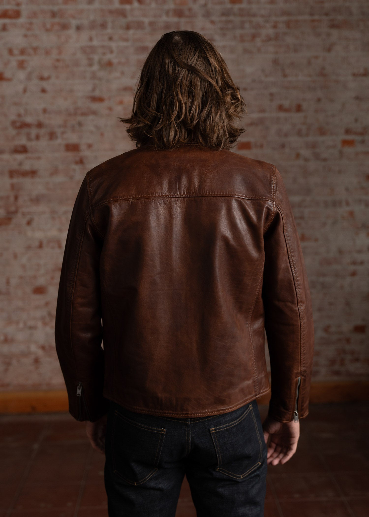 BryceJacket-FitModel-2_2048x.