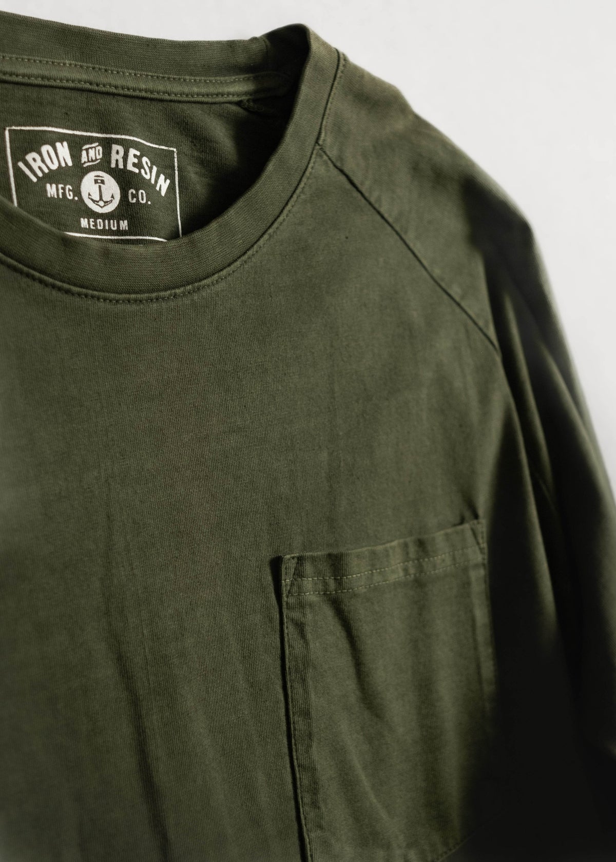Faded Pocket Raglan - Iron & Resin