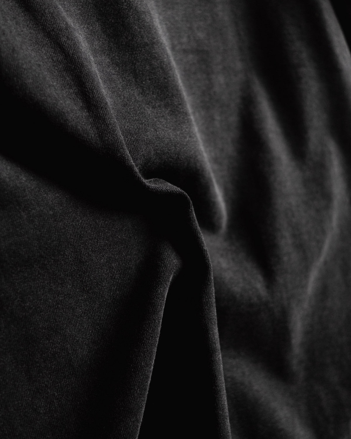 Iron And Resin Tee - Iron & Resin