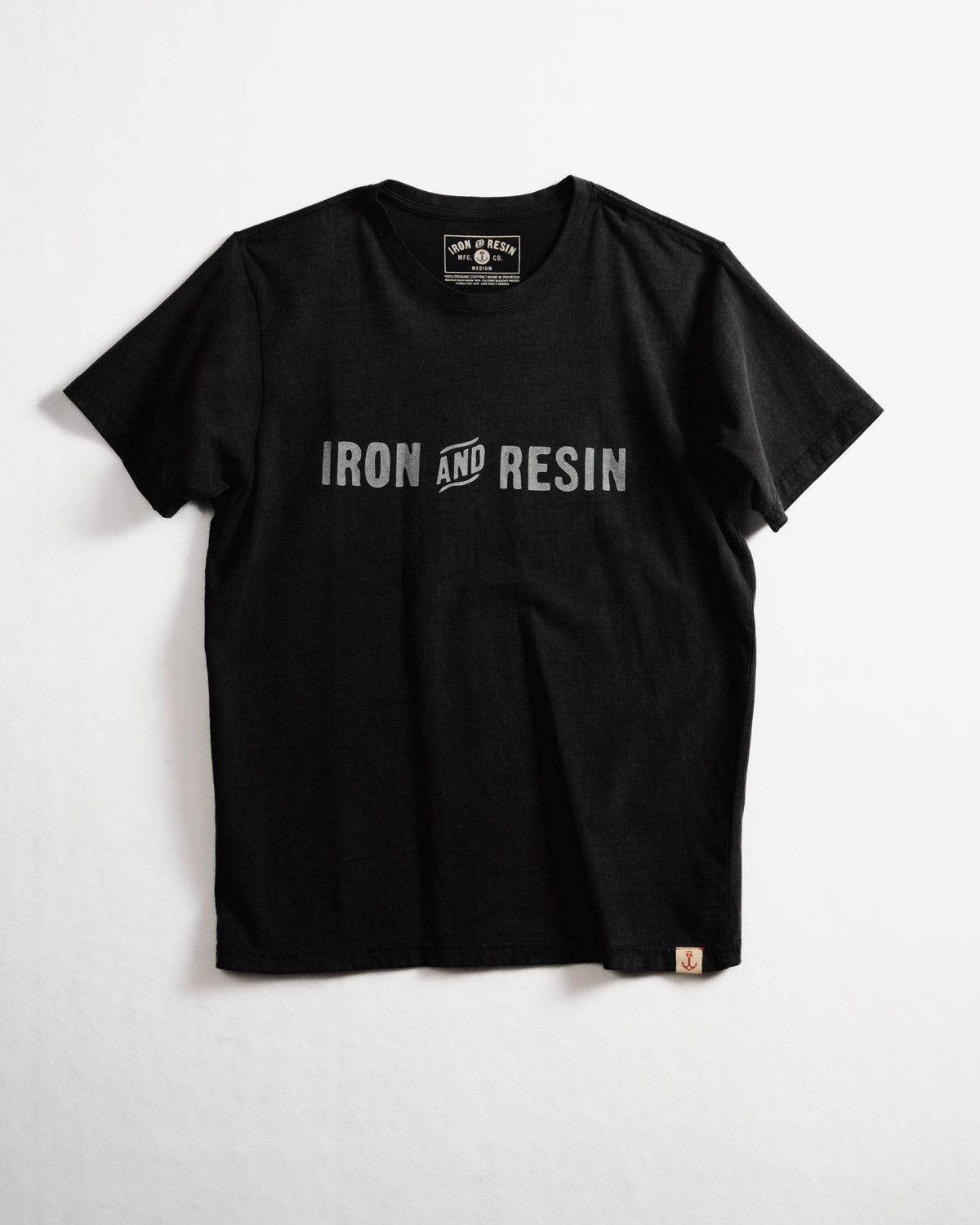 Iron And Resin Tee - Iron & Resin