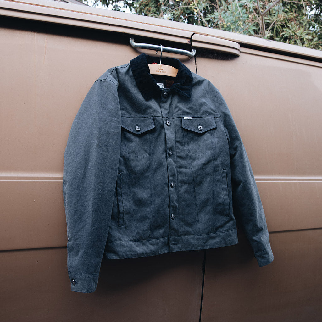 Iron and resin waxed jacket best sale