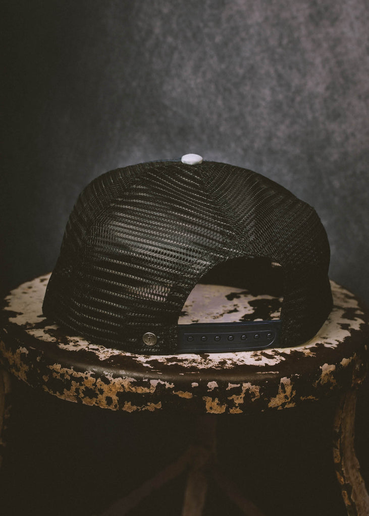 Iron & Resin Field Hat Snapback in Navy