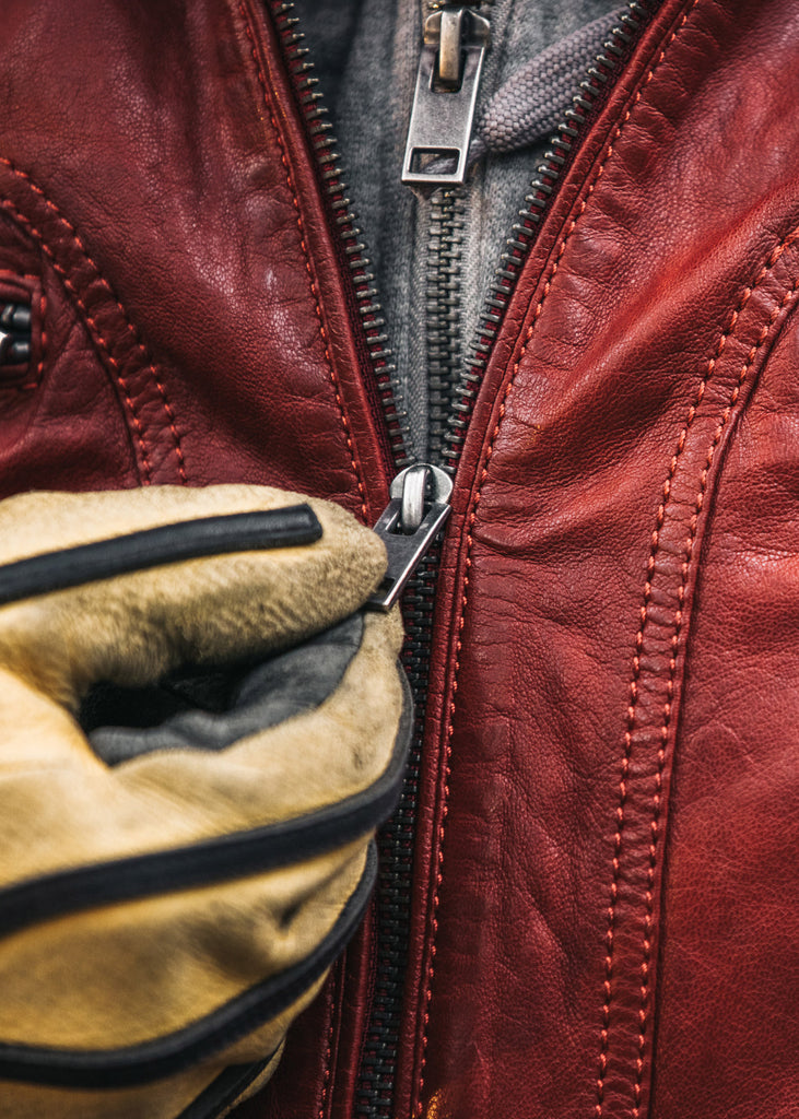 Iron & Resin - Topanga Women's Jacket - Chili Zipper Detail Imagery