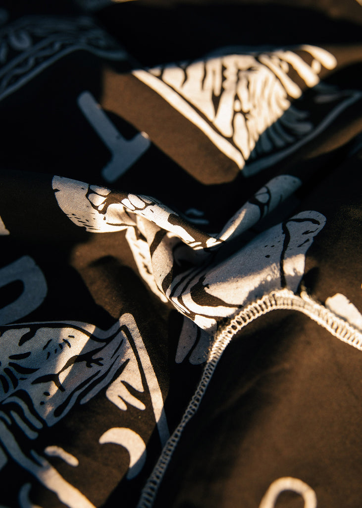 Iron & Resin - Mama Tried Bandana Black Detailed Shot