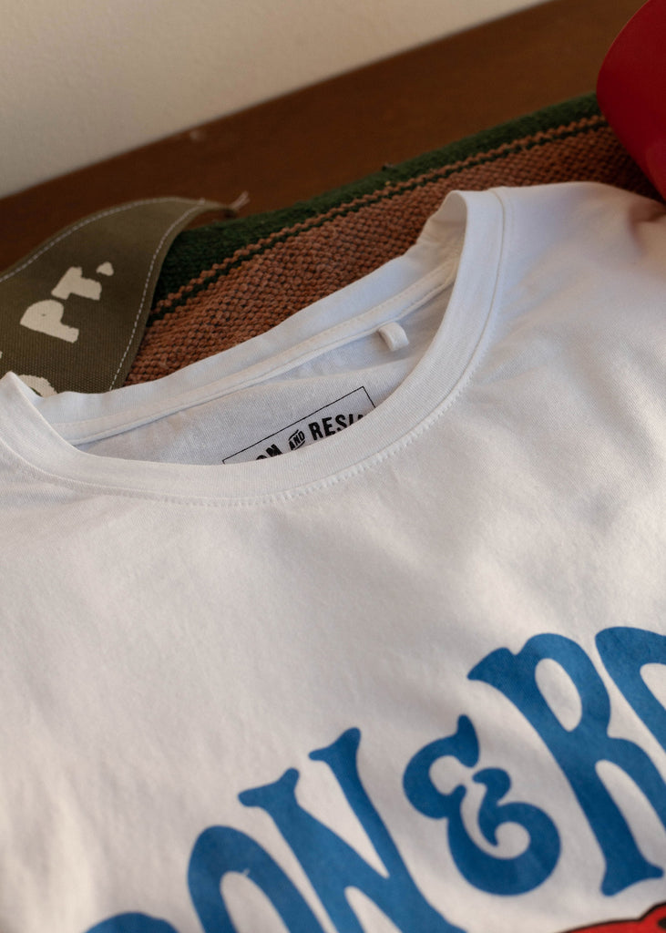 Iron & Resin - Truckin Tee - Collar Detail